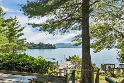 120 Big Barndoor Island Alton NH 03810