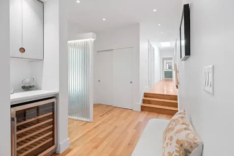 25 Hemlock Road Hanover NH 03755