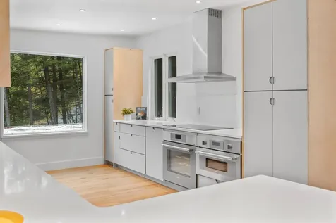 25 Hemlock Road Hanover NH 03755