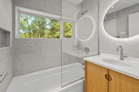 25 Hemlock Road Hanover NH 03755