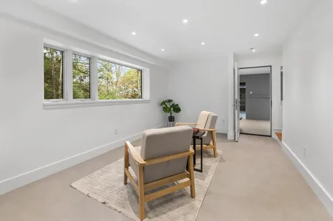 25 Hemlock Road Hanover NH 03755