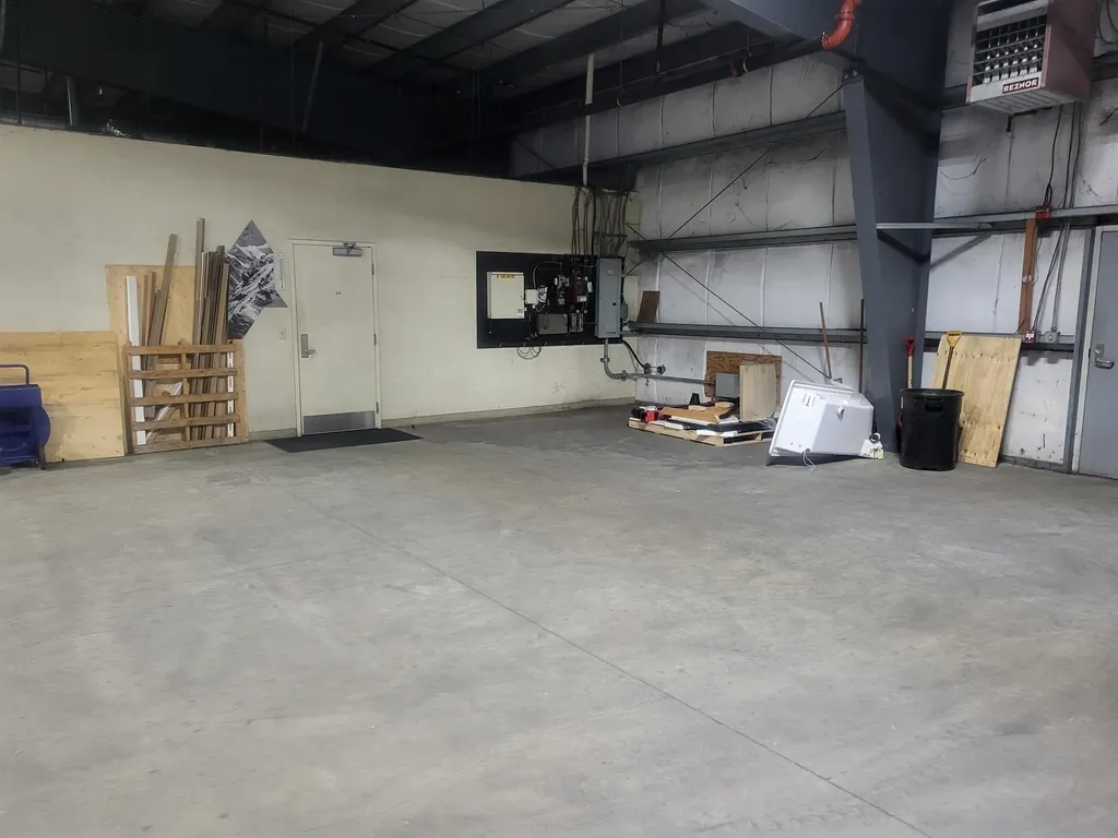 2 Infinity Drive Raymond NH 03077