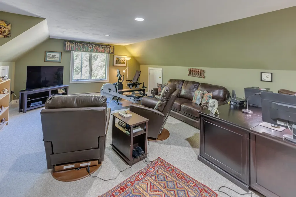 111 W Branch Road Waterville Valley NH 03215