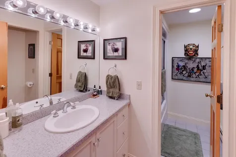 111 W Branch Road Waterville Valley NH 03215