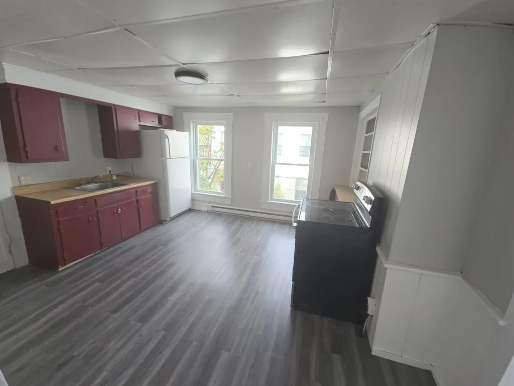 20-22 Church Street Hillsborough NH 03244