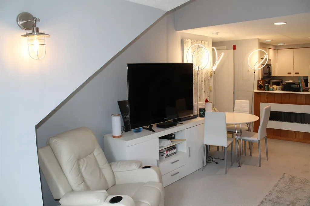 48 Cooper Memorial Road Lincoln NH 03251