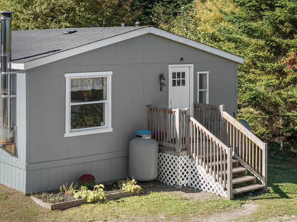 76 Cherry Lane Eden VT 05652