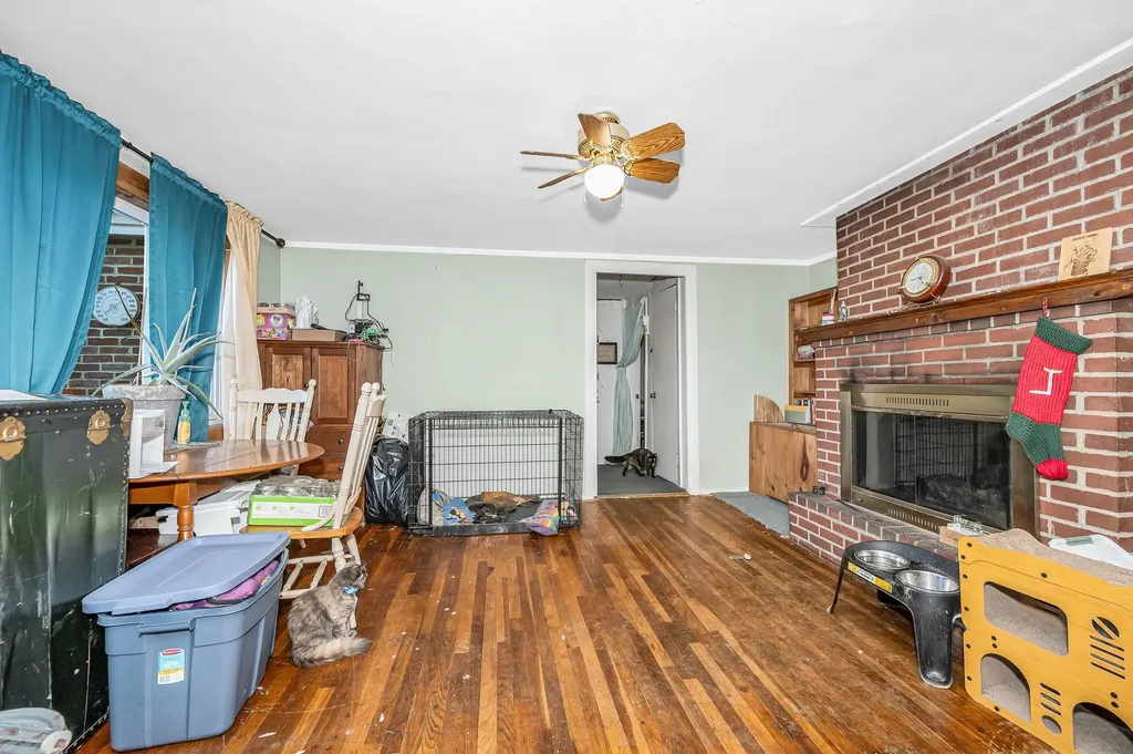 2 Hope Road Henniker NH 03242