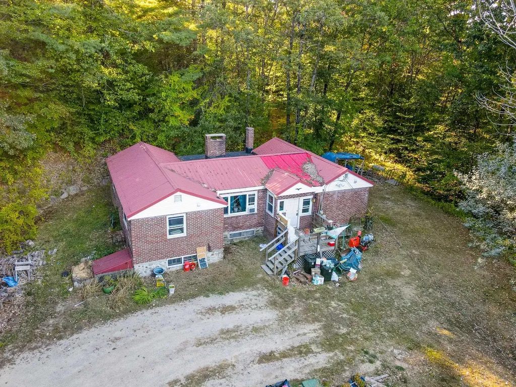 2 Hope Road Henniker NH 03242