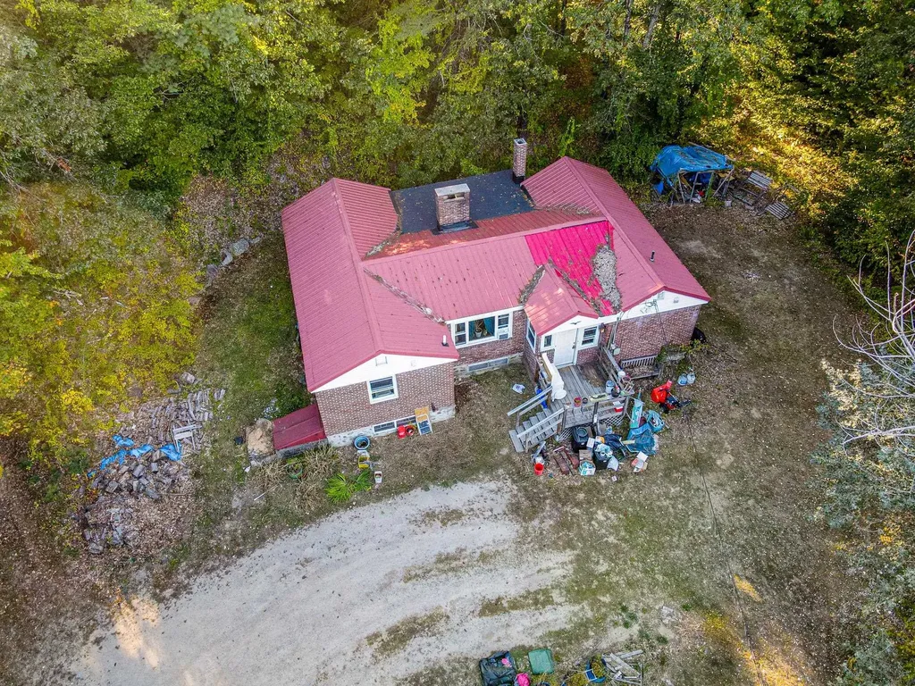 2 Hope Road Henniker NH 03242