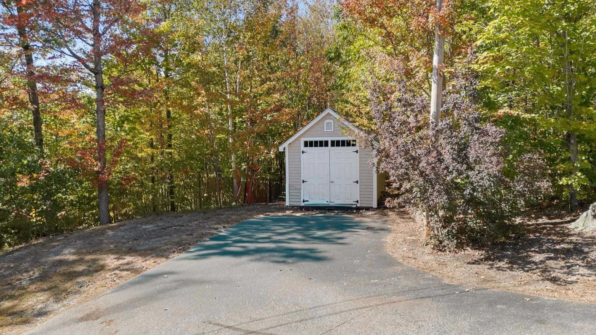 318 Old Post Road Newbury NH 03255