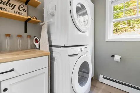 318 Old Post Road Newbury NH 03255