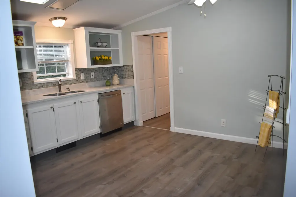 22 Great Brook Drive Belmont NH 03220