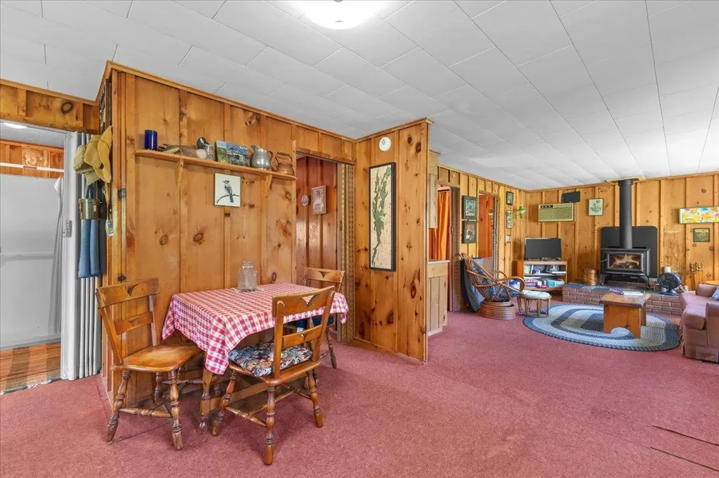 14 Hidden Drive Alburgh VT 05440