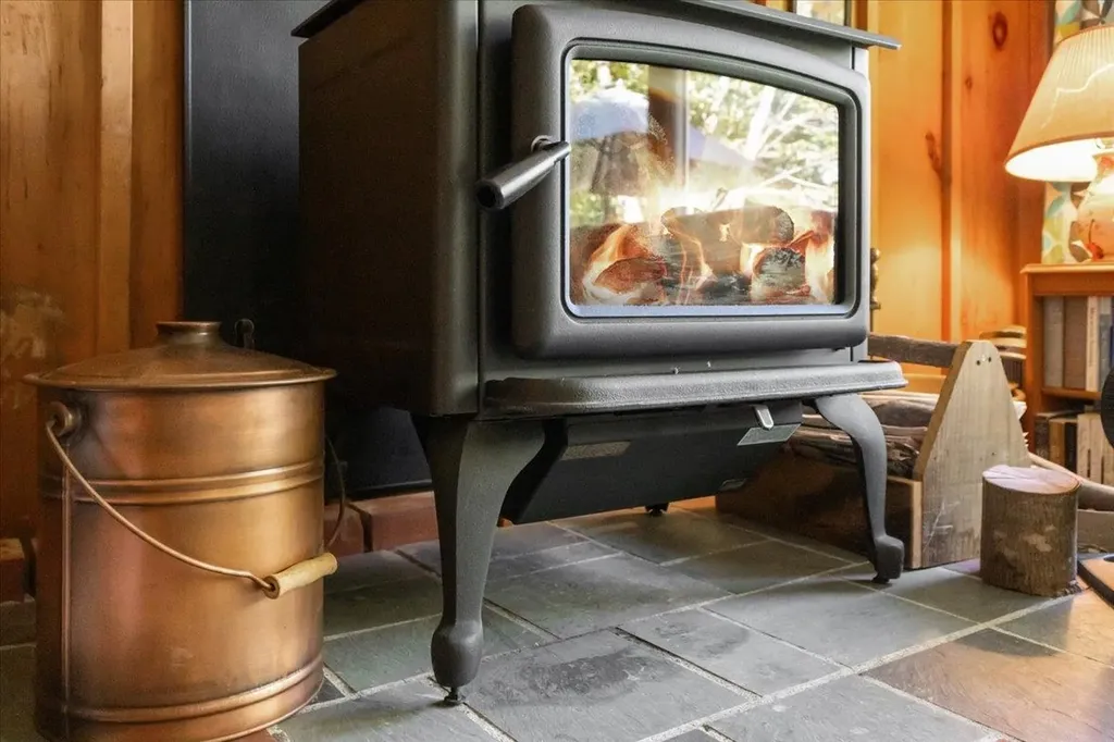 14 Hidden Drive Alburgh VT 05440