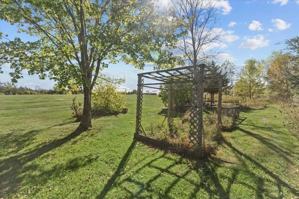 14 Hidden Drive Alburgh VT 05440