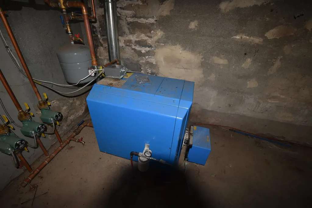 8682 Vermont Route 22a Addison VT 05491