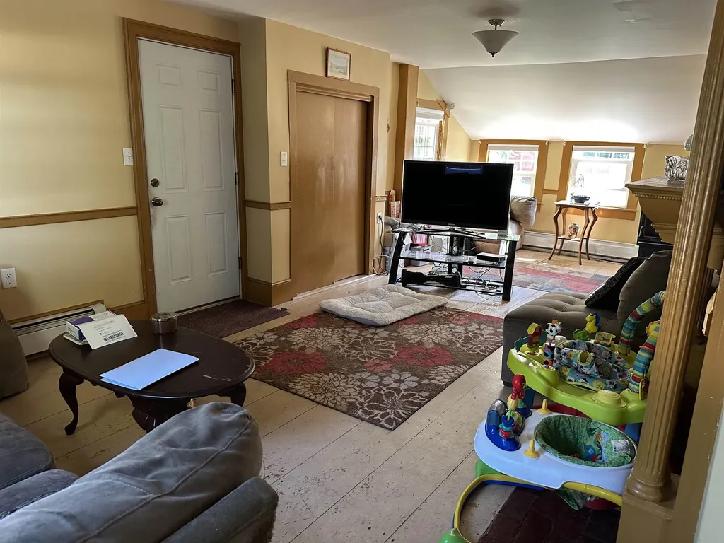 446 Squantum Road Jaffrey NH 03452