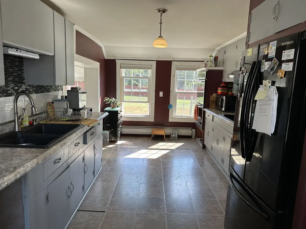 446 Squantum Road Jaffrey NH 03452