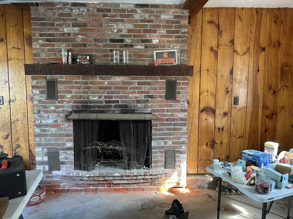 446 Squantum Road Jaffrey NH 03452