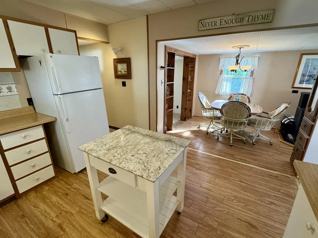 303 Friar Tuck Drive Exeter NH 03833