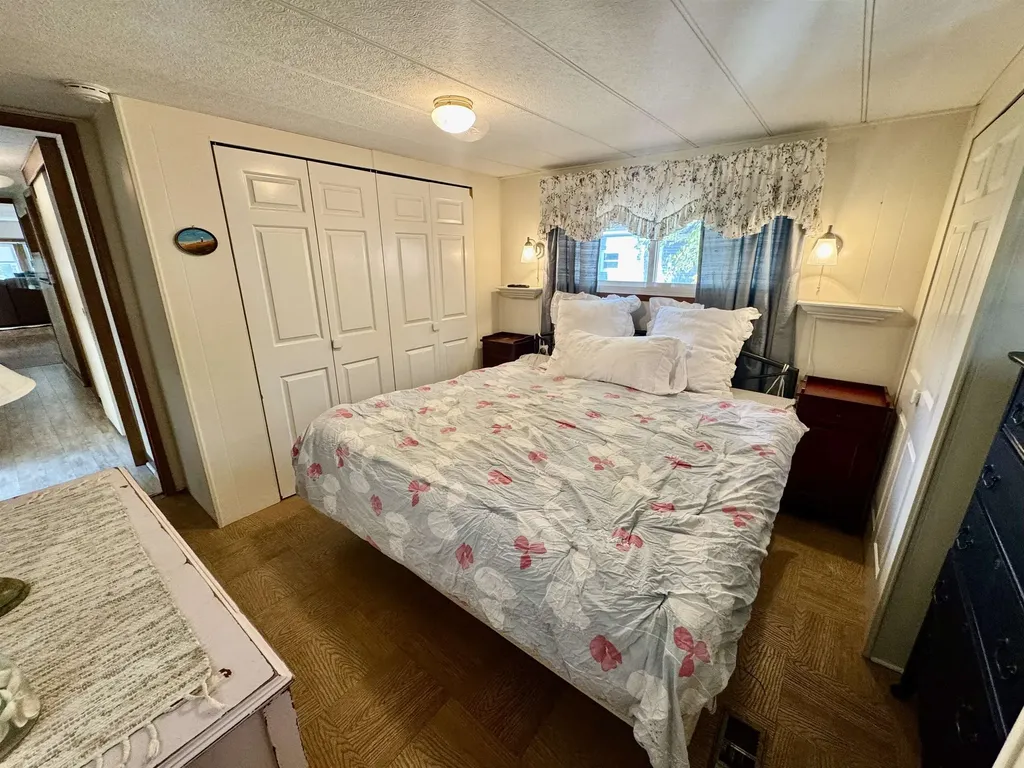 303 Friar Tuck Drive Exeter NH 03833