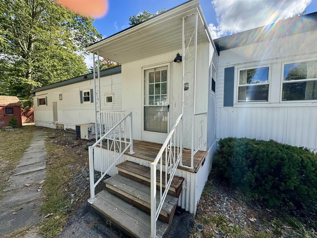 303 Friar Tuck Drive Exeter NH 03833