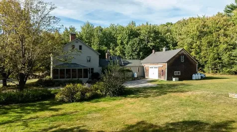 585 Province Road Gilmanton NH 03237