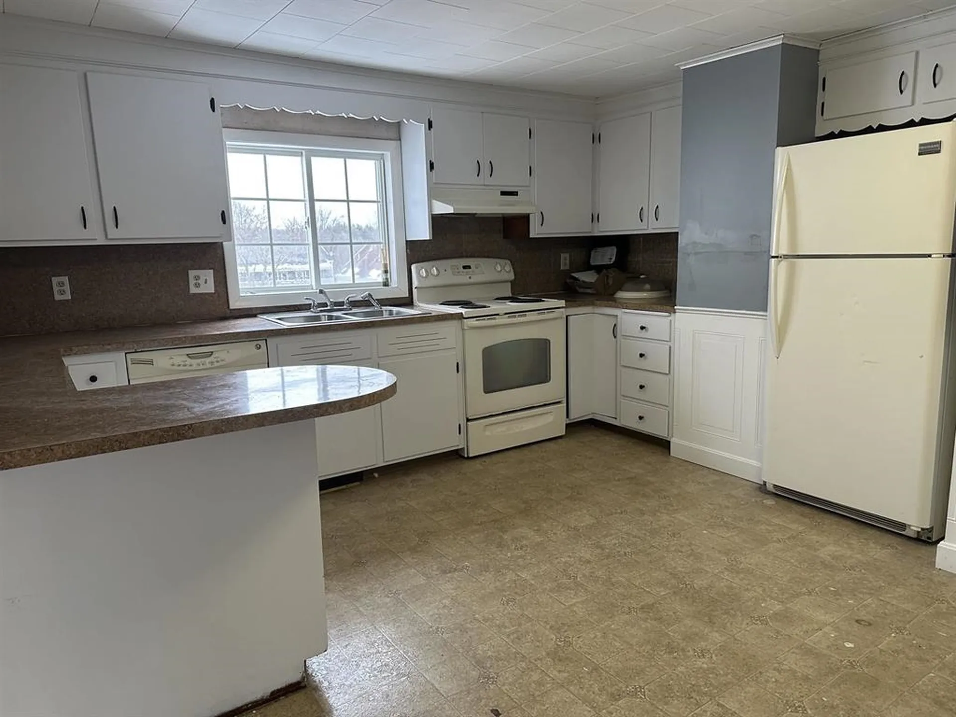 20 Spring Street Somersworth NH 03878