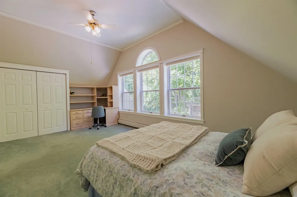 330 Deer Run Road Pawlet VT 05761