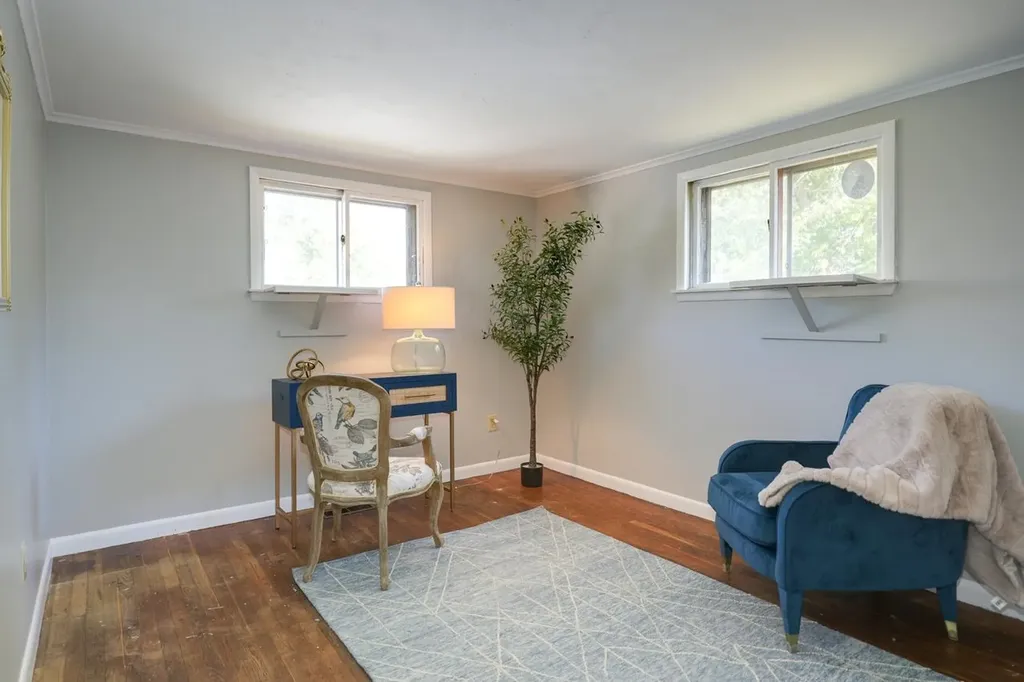 12 Bell Street Nashua NH 03064