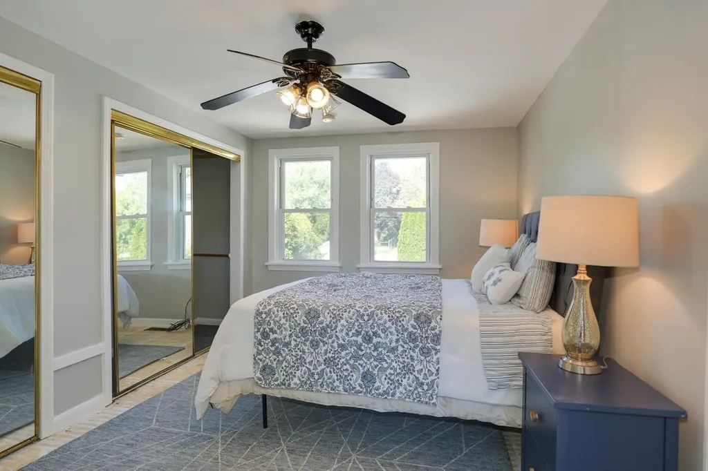 12 Bell Street Nashua NH 03064