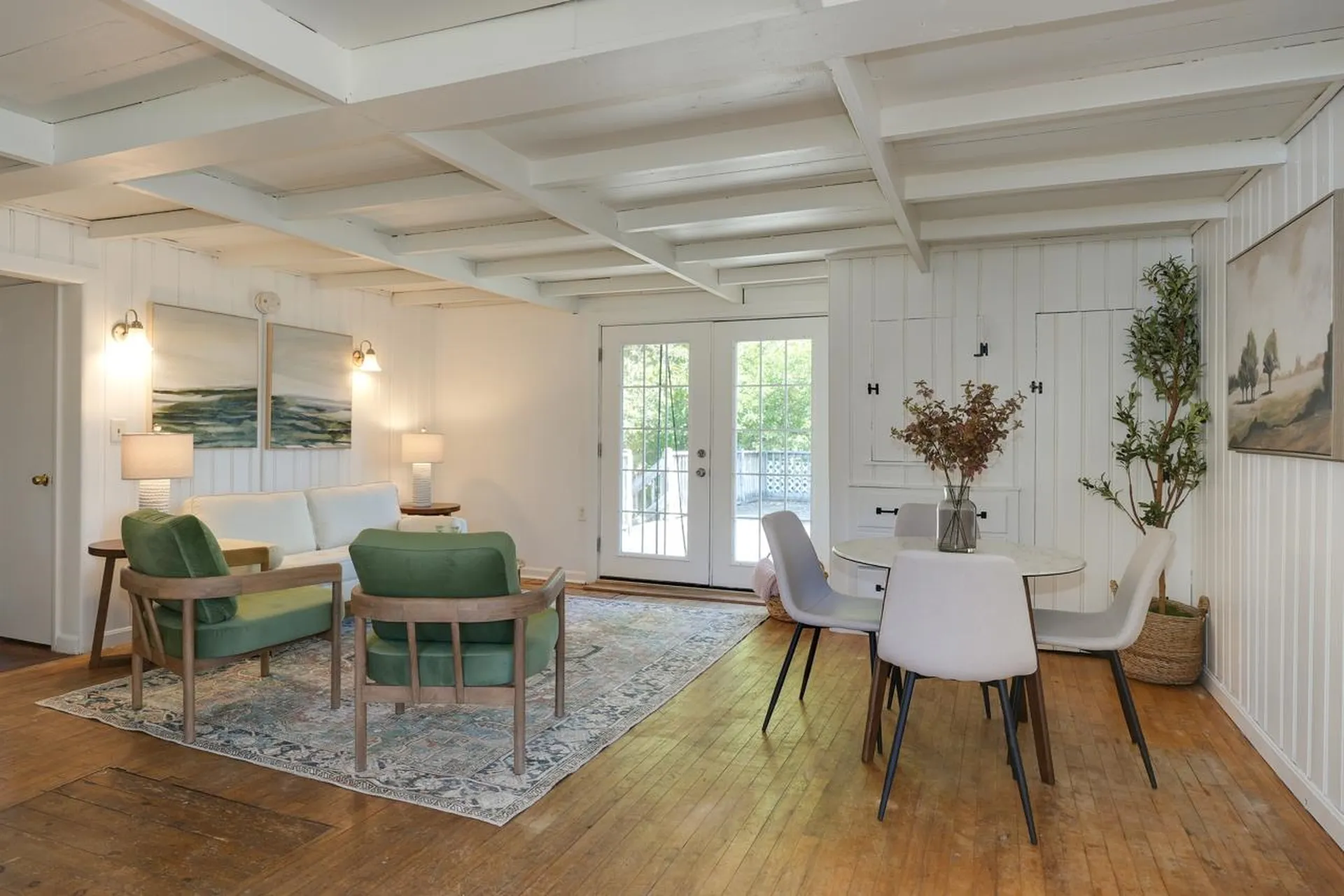 12 Bell Street Nashua NH 03064