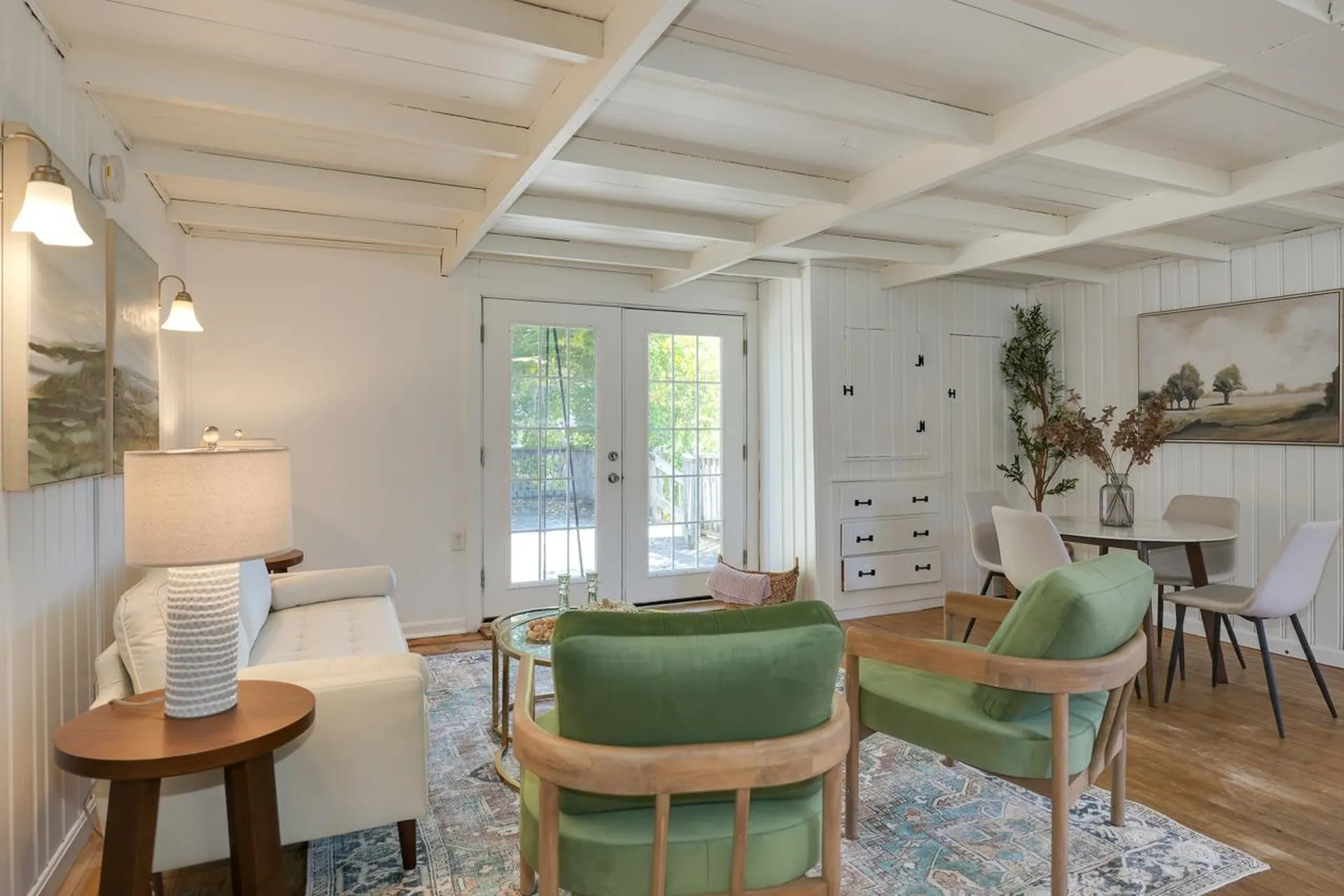 12 Bell Street Nashua NH 03064