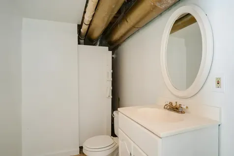 12 Bell Street Nashua NH 03064