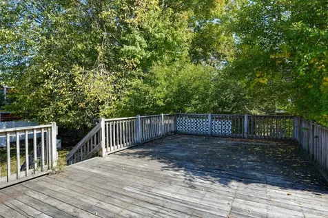 12 Bell Street Nashua NH 03064