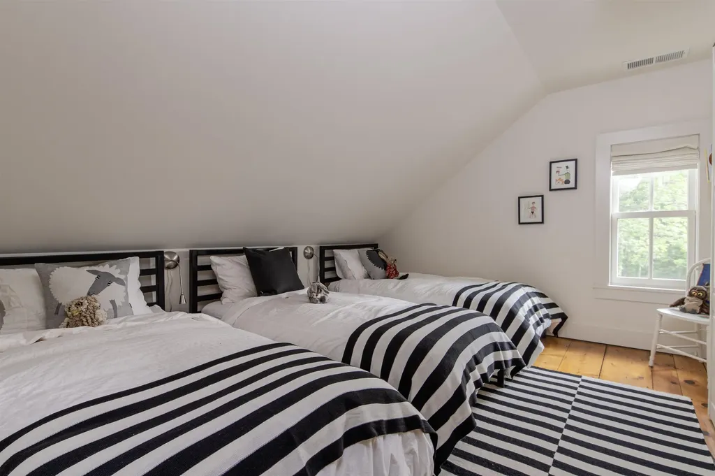 1303 Goodaleville Road Londonderry VT 05155