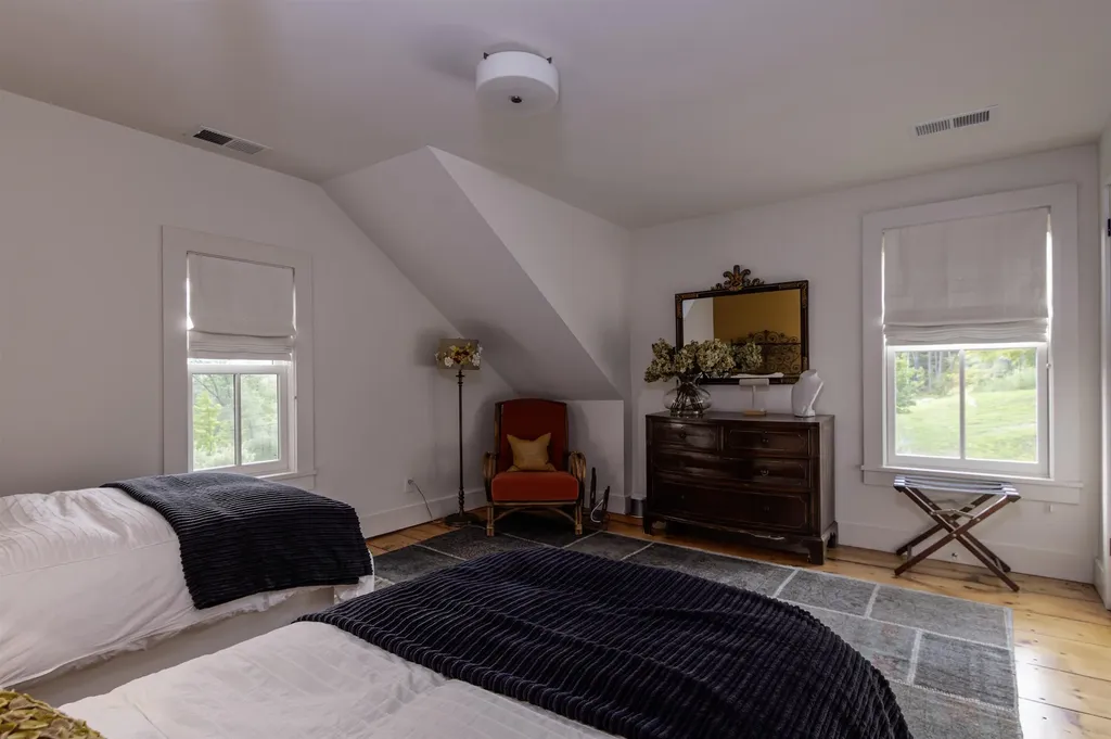 1303 Goodaleville Road Londonderry VT 05155