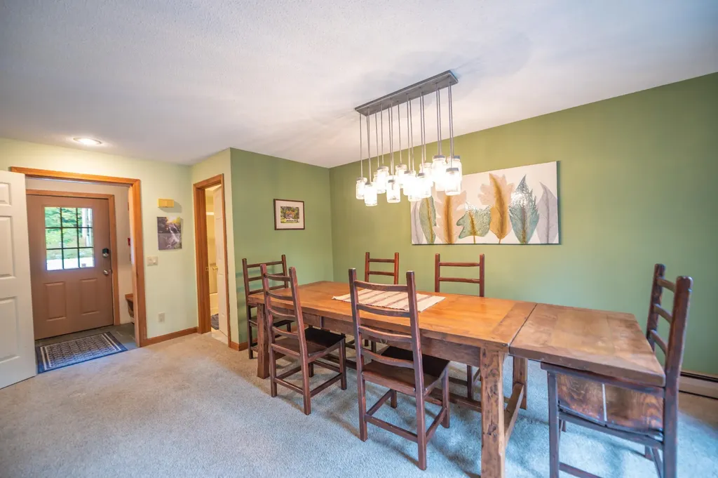 37A White Oaks Loop Dover VT 05356