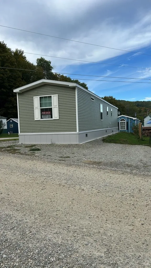 10 Dogwood Lane Starksboro VT 05487