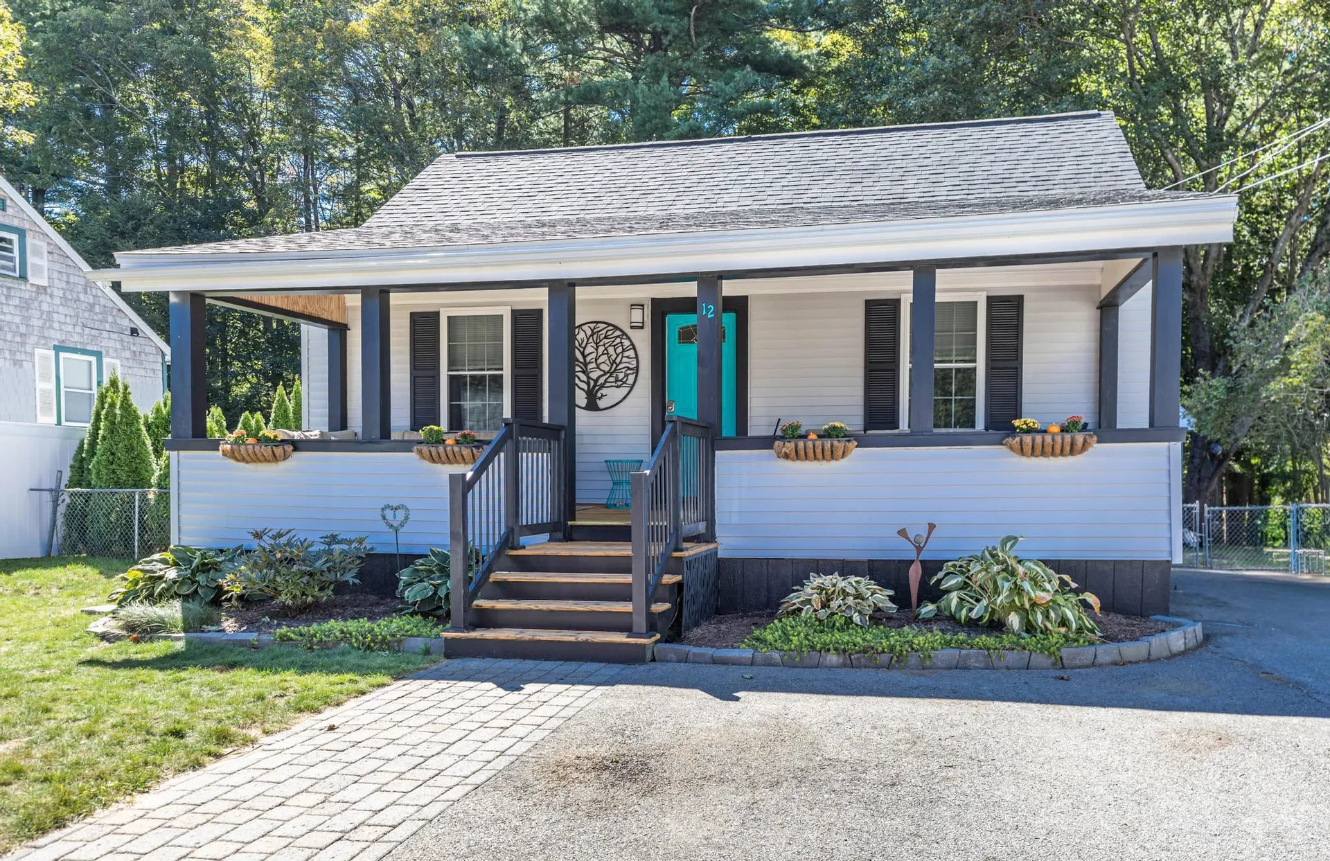 12 Laurel Avenue Kittery ME 03904