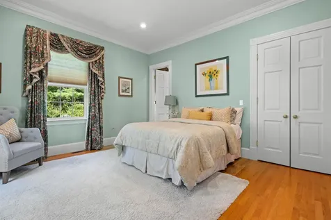 6 Lancaster Road Windham NH 03087