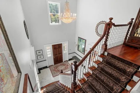 6 Lancaster Road Windham NH 03087