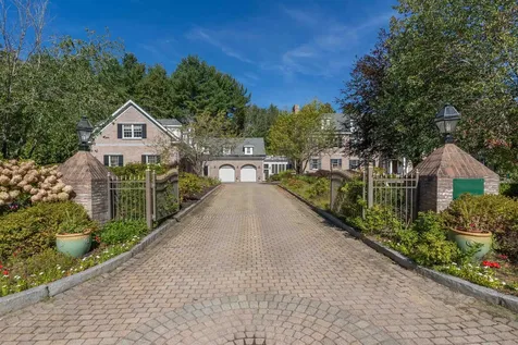 6 Lancaster Road Windham NH 03087