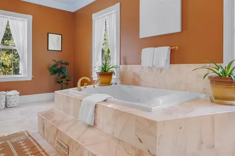 6 Lancaster Road Windham NH 03087