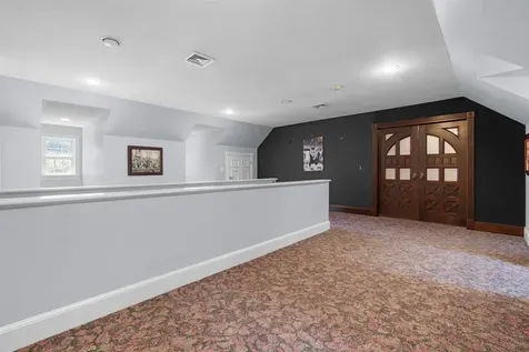 6 Lancaster Road Windham NH 03087