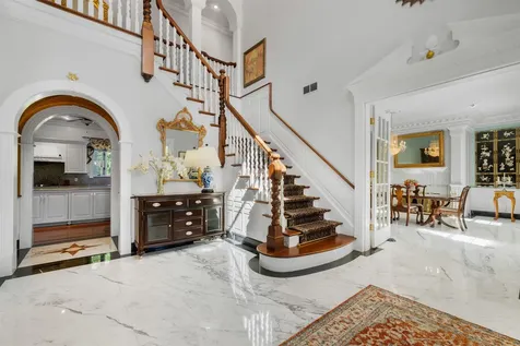 6 Lancaster Road Windham NH 03087