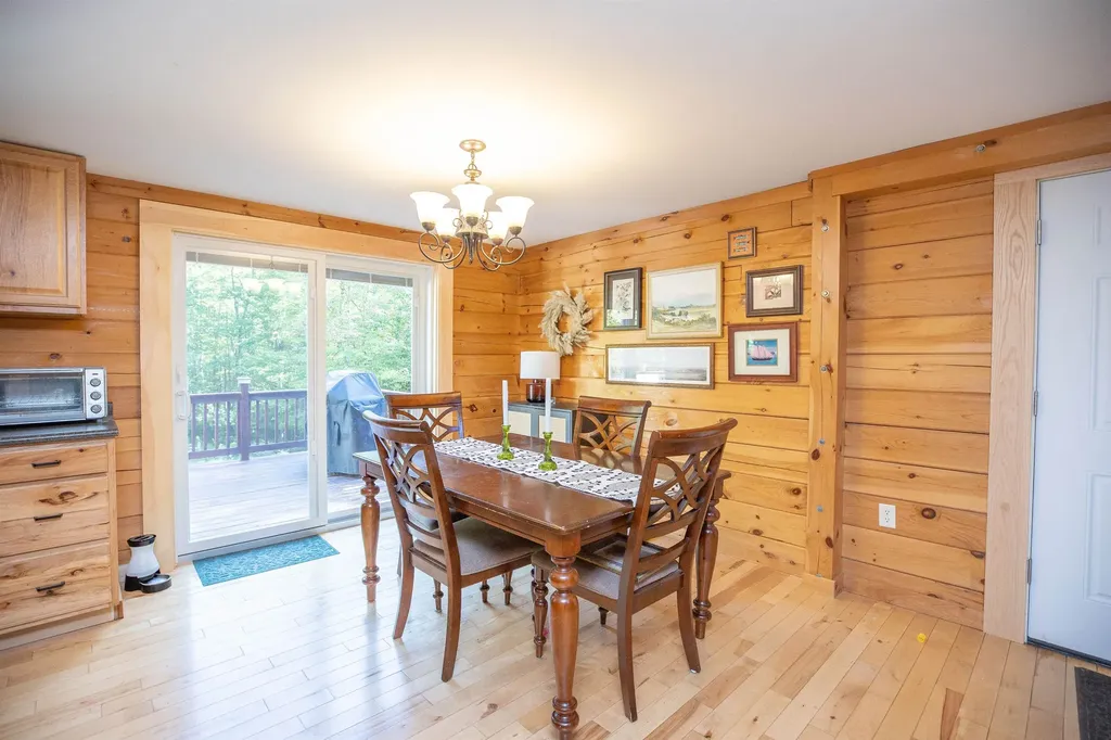 63 Jewett Road Dunbarton NH 03046