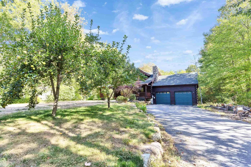 63 Jewett Road Dunbarton NH 03046