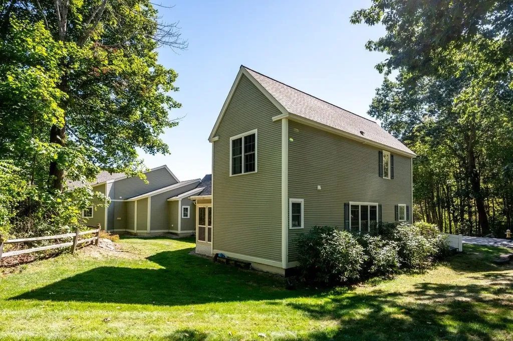 9 Fellows Lane Durham NH 03824